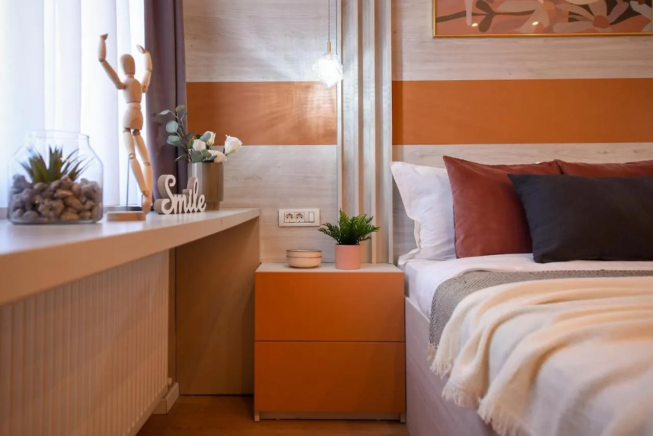 Sweet Blossom - Lovely 1Br Apt In The City Center Bucharest