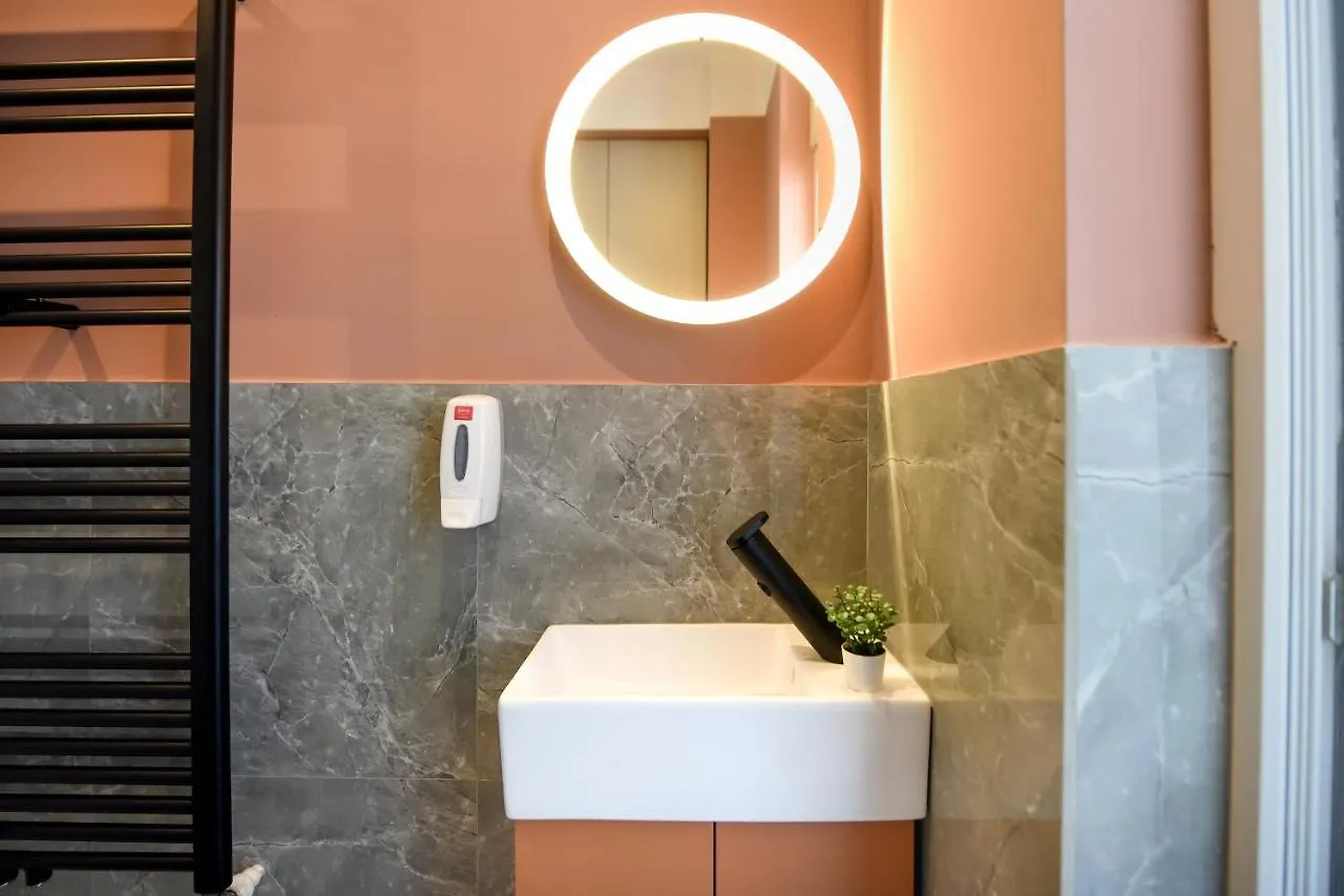 Sweet Blossom - Lovely 1Br Apt In The City Center Bucharest