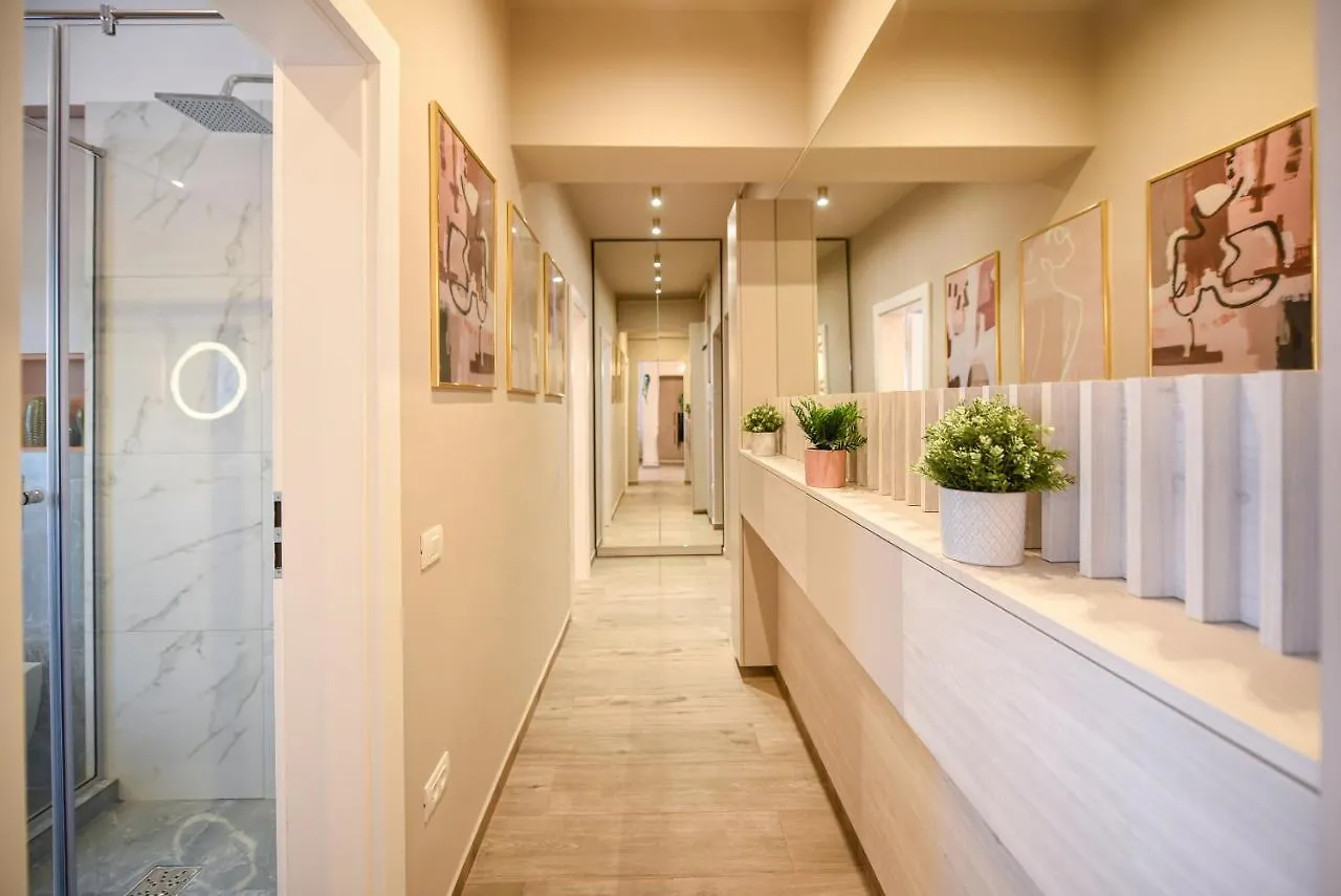Sweet Blossom - Lovely 1Br Apt In The City Center Bucharest Apartment